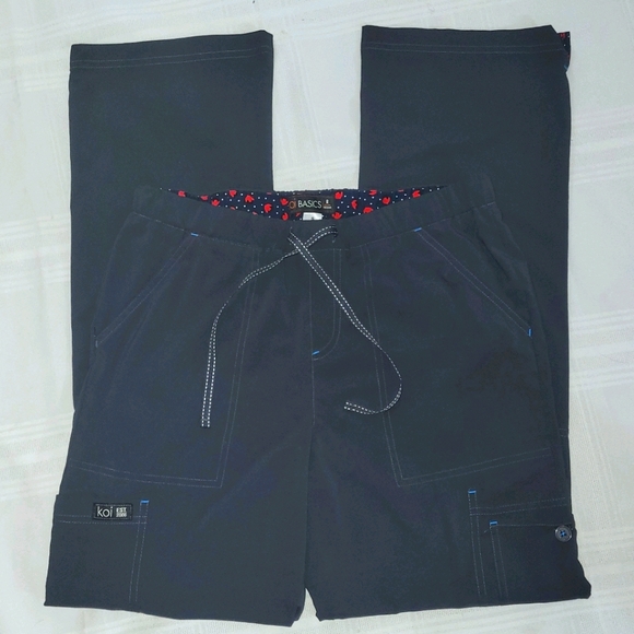 Koi Basics Scrub Set in Charcoal Grey size Small - Picture 4 of 5